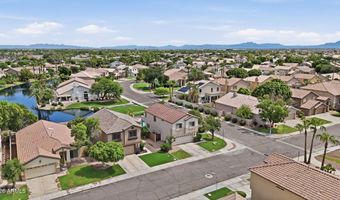 902 W AZALEA Pl, Chandler, AZ 85248