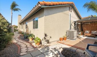 255 Oleander Dr, Oceanside, CA 92057