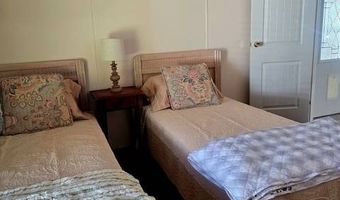 710 Royal Forest Dr, Auburndale, FL 33823