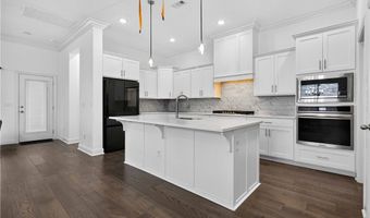 5101 SW Bedford Rd, Bentonville, AR 72713