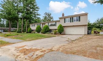 2 Huckleberry Rd, Coventry, RI 02816