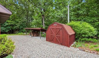 655 Auburn Trl SE, Ada, MI 49301
