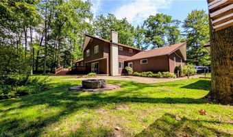 1305 Garrison Rd, Ashtabula, OH 44004