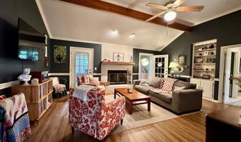 14 Eastgate Ct, Brandon, MS 39042