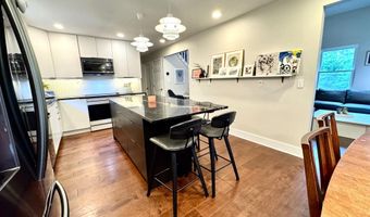 124 SHORE Rd, Arnold, MD 21012