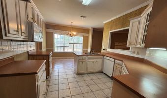 1817 Regalwood Dr, Albany, GA 31721