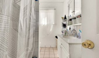 2621 Vineyard Ave, Los Angeles, CA 90016