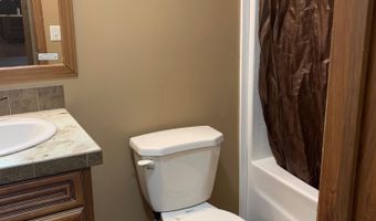 21651 Holt Rd, Athens, AL 35613