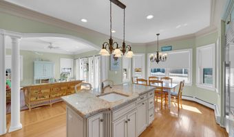 842 East Ave, Bay Head, NJ 08742