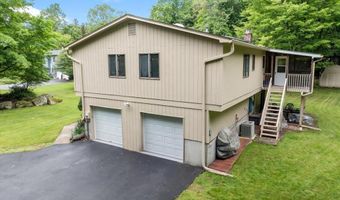 60 Smith Hill Rd, Airmont, NY 10952