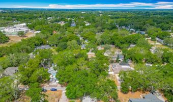 105 ELIZABETH Ave, Altamonte Springs, FL 32701