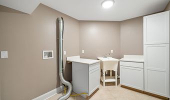 829 AVENUE C, Bayonne, NJ 07002