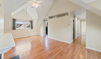72 Montoya Dr 72, Branford, CT 06405