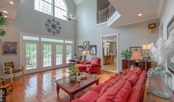 501 River Oaks Dr, Bainbridge, GA 39817