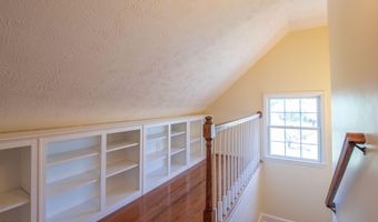 16297 Greenevers Ct, Abingdon, VA 24210