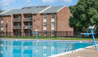 7980 AUDUBON Ave 203, Alexandria, VA 22306