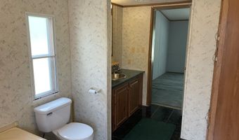 2355 Momence Ct, Alford, FL 32420