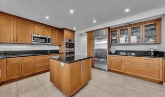 9801 Collins Ave 14Y, Bal Harbour, FL 33154