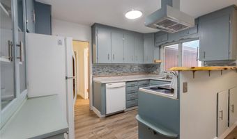 1124 Parkhill Dr, Billings, MT 59102