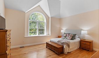 2 Turtle Hill Rd B, Ayer, MA 01432