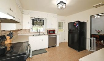 311 WILKERSON Ave, Groom, TX 79039