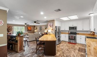 1445 Linton Rd, Benton, LA 71006