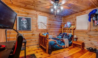 3110 Chigger Ridge Rd, Birdseye, IN 47513