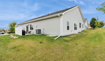 1421 Primrose Dr SE, Altoona, IA 50009