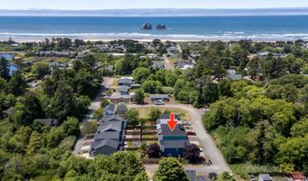 8465 S HOLLYHOCK St, Rockaway Beach, OR 97136
