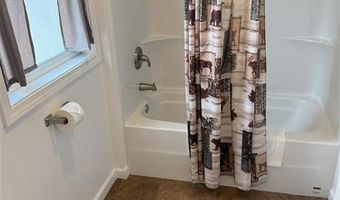 719 16th St, Cody, WY 82414