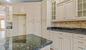 270 SOUTHERN LAKES Dr, Ashville, AL 35953