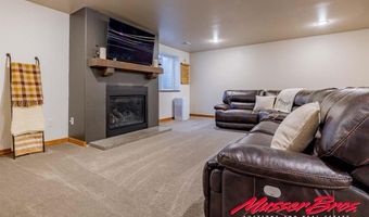 31 Iron Creek Dr, Cody, WY 82414