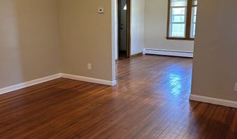 17 Branch St 2nd Floor, Waterbury, CT 06704