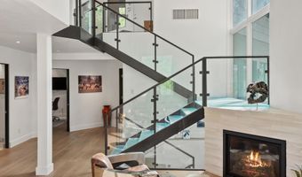 257 MOUNTAIN LAUREL Dr, Aspen, CO 81611