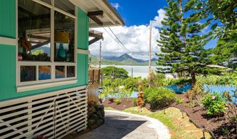 47-132 Iuiu St, Kaneohe, HI 96744