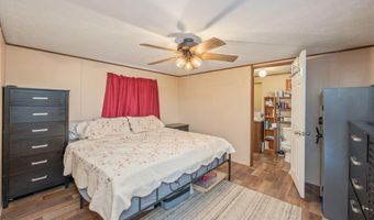 1424 EF Sanford Rd, Baker, FL 32531