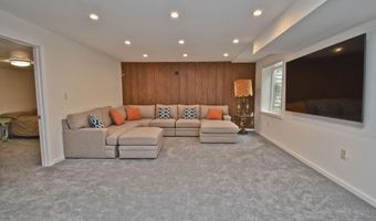 72 Chickadee Ln, Albrightsville, PA 18210
