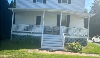 889 Hope St 3, Bristol, RI 02809