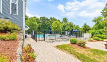 136 Davis Rd, Acton, MA 01720