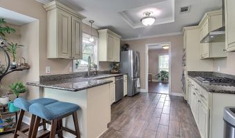 7314 Oak Meadow Dr, Baton Rouge, LA 70818