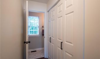 18 Hames Pt, Adairsville, GA 30103