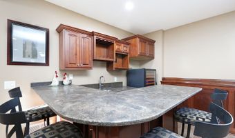 811 NW Boulder Point Pl, Ankeny, IA 50023