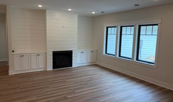 2370 Emerald Way NE, Alexandria, MN 56308