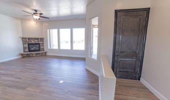 3165 W Coronado Dr, Hurricane, UT 84737