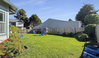 731 3RD St Unit C / 3 C / 3, Brookings, OR 97415