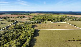 1369 N 550th Rd, Baldwin City, KS 66006