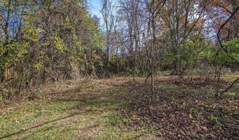 2374 Newport Rd, Ann Arbor, MI 48103