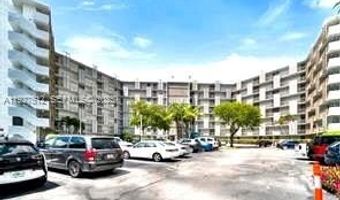 3401 N Country Club Dr 206, Aventura, FL 33180