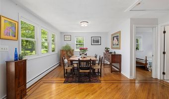 10 Summer St, Jamestown, RI 02835
