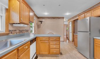 317 Beachwood Blvd, Beachwood, NJ 08722